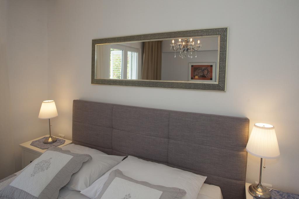 Apartment Spartium Podstrana Luaran gambar